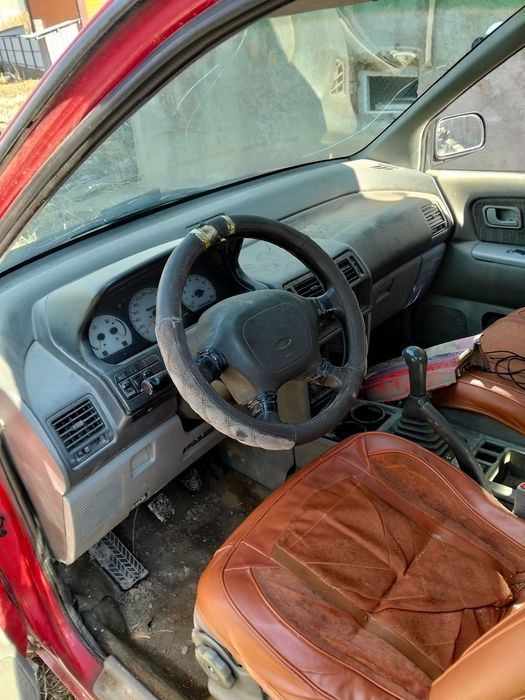 Mitsubishi space runner запчасқа