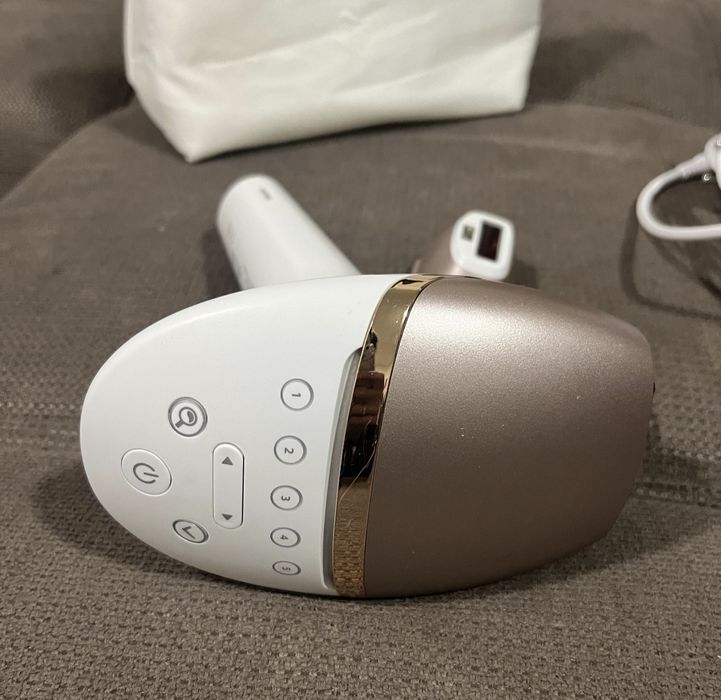 Нов фотоепилатор Филипс закупен на 15.11.2025 г