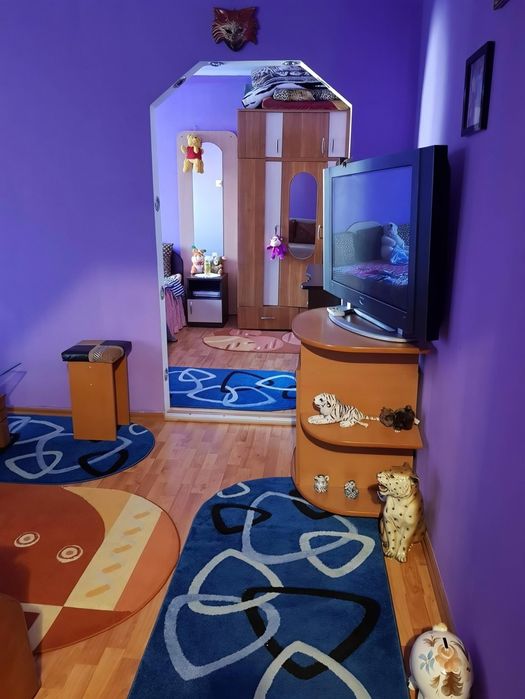Apartament d2 de vanzare