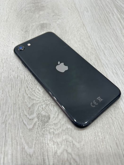 Обмен айфон се 2020 или продажа