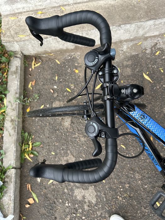 Шоссейник велосипед