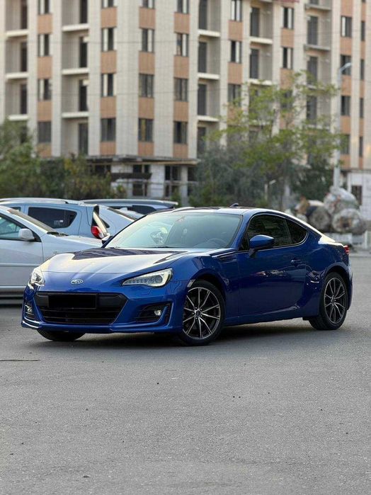 Sotuvda Subaru BRZ GT86 avtomashinamiz
