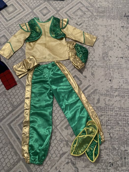 Новогодние костюмы