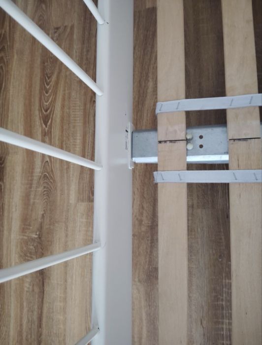 pat mateimonial cadru metalic