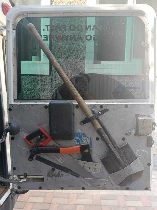 Продам Land Rover Defender