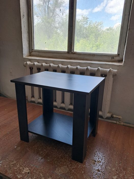 Продам новый столик