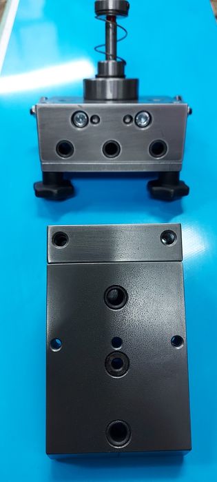 Шаблон за минификс със закалени втулки