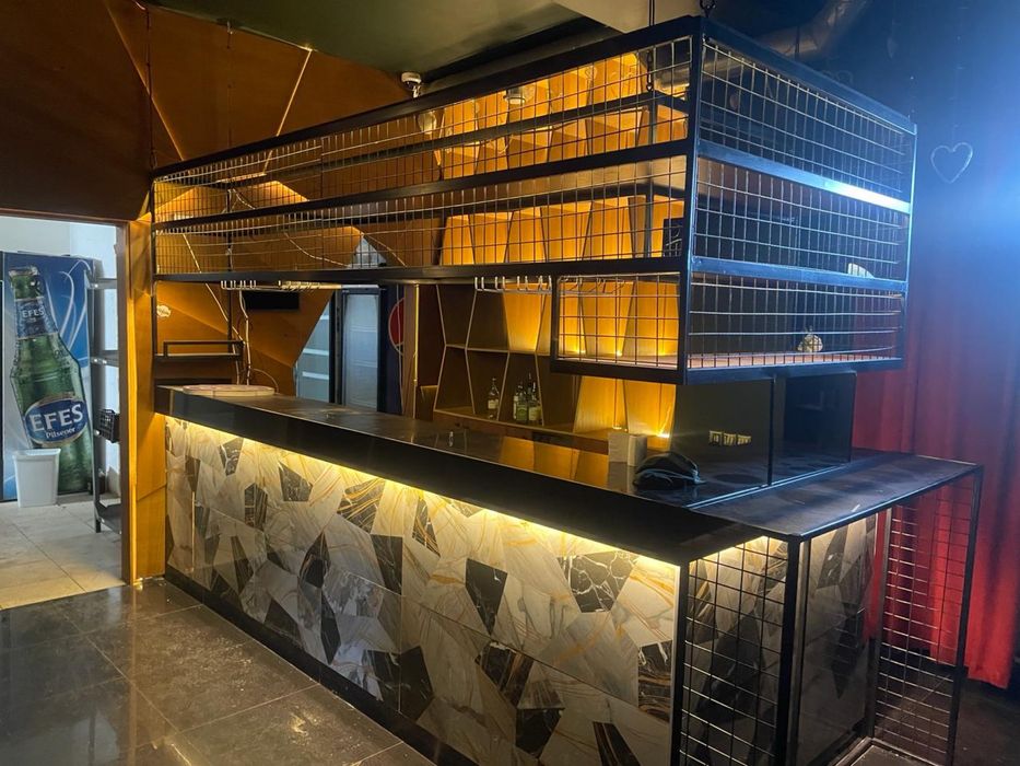 Продам люстру для кафе бара