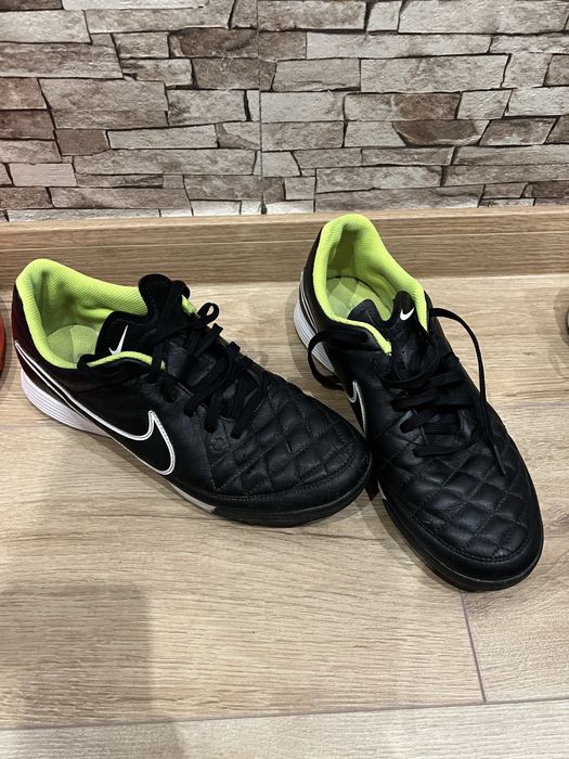 Nike Tempo - 41 см