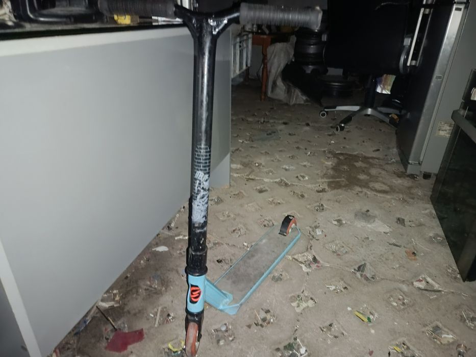 Тротинетка за скоци OXELO .