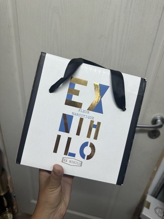 Ex nihilo fleur narcotique