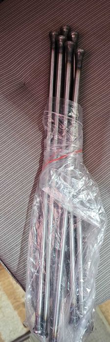 Мерседес 814-609   поршня, гильзы