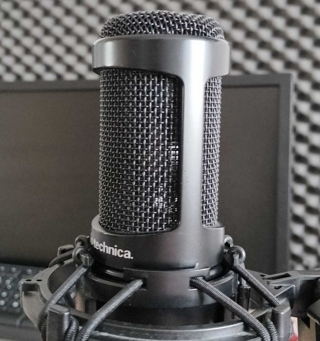 Microfon audio tehnica at 2035