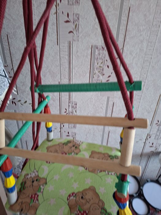 Продам детские качели