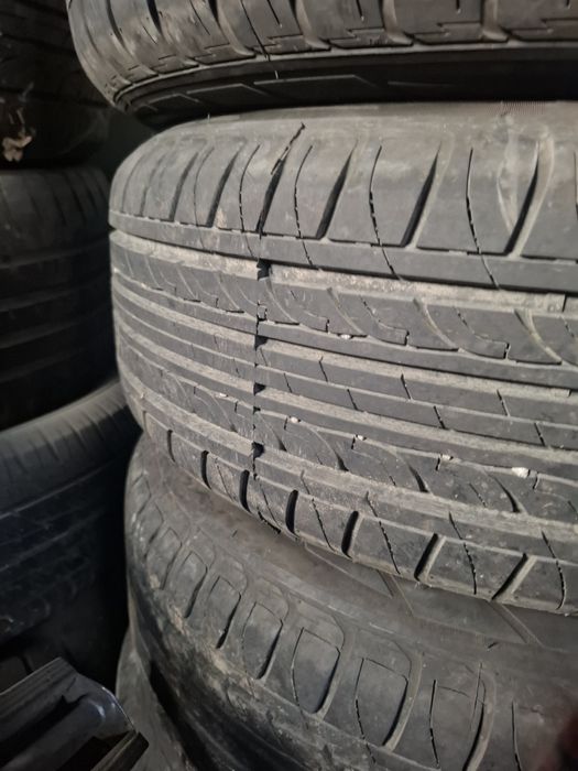 Продам резину комплект лето