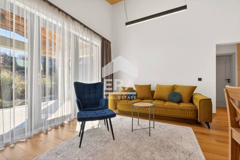 Продава се Къща в с. Куманово, Област Варна - 65 кв.м за 1640 €/кв.м - Снимка #2