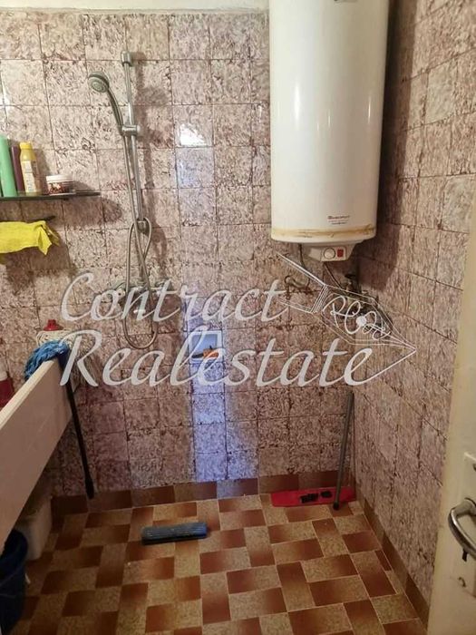 Дава се под наем Двустаен апартамент в с. Левски, Област Варна - 45 кв.м за 306 € - Снимка #11