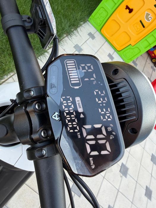 Bicicleta electrica Niu Aero Nou nouta