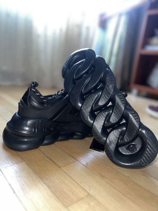 Versace Chain Reaction