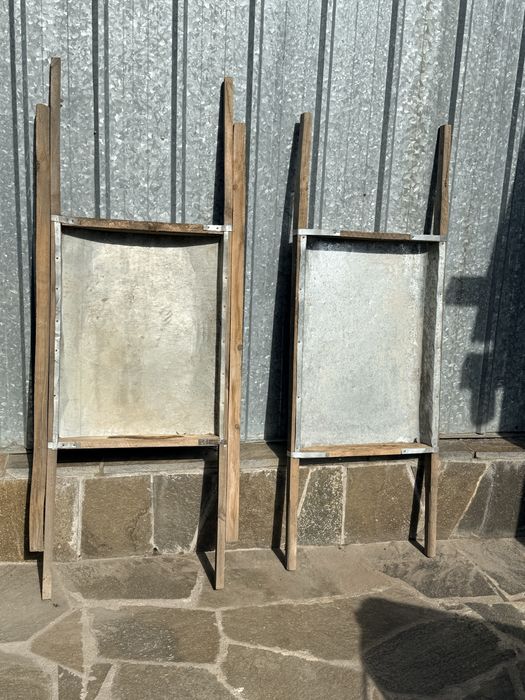 Продам лопаты и носилки