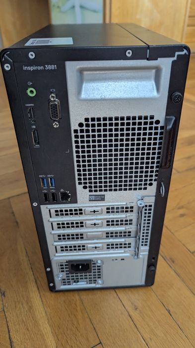 Десктоп компютър Dell Inspiron 3881