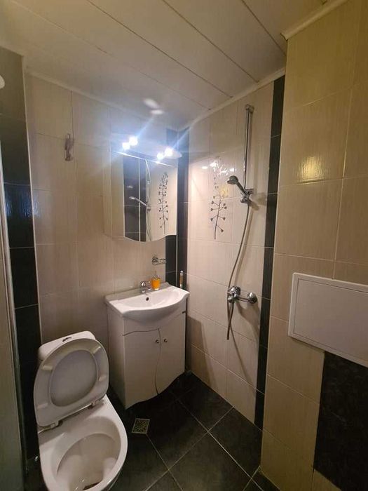 Дава се под наем Двустаен апартамент в Бургас, Зорница - 60 кв.м за 234.6 € - Снимка #4