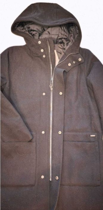 продам пальто для мальчика