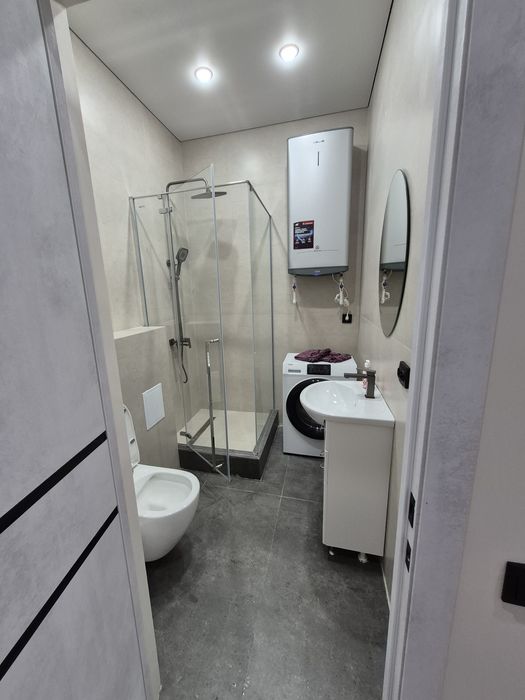 ЖК БӘЙТЕРЕК, 2000 тг