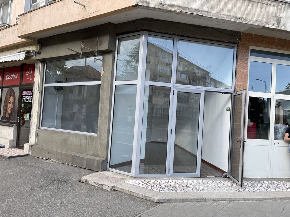 SPATIU DE INCHIRIAT Dragasani Ultracentral inchiriere