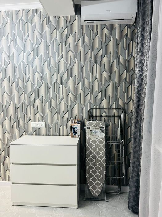 Сдам 1 комнатную посуточно.