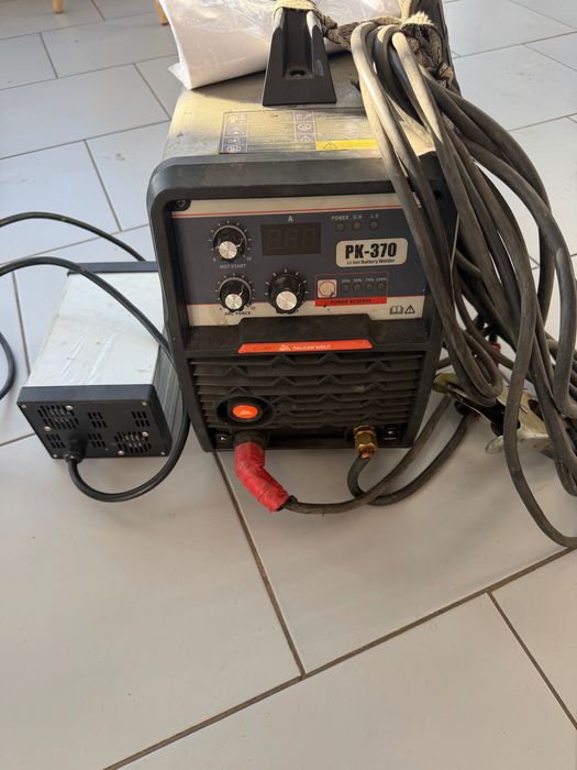 Акумулаторен заваръчен апарат Balkan Weld PK-370