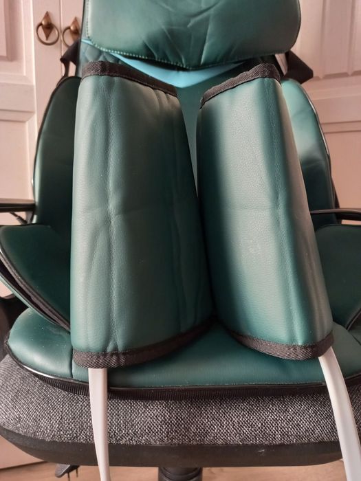 Массажное кресло