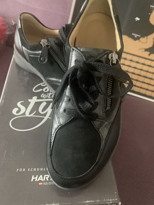 Vand pantofi piele dama