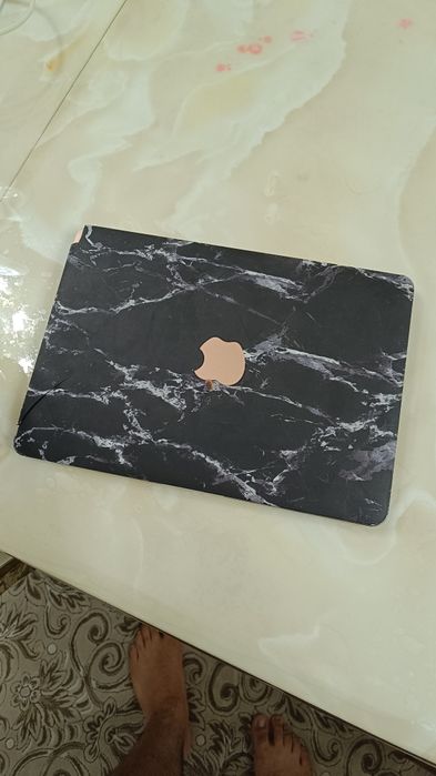 MacBook 2020 intel core i5