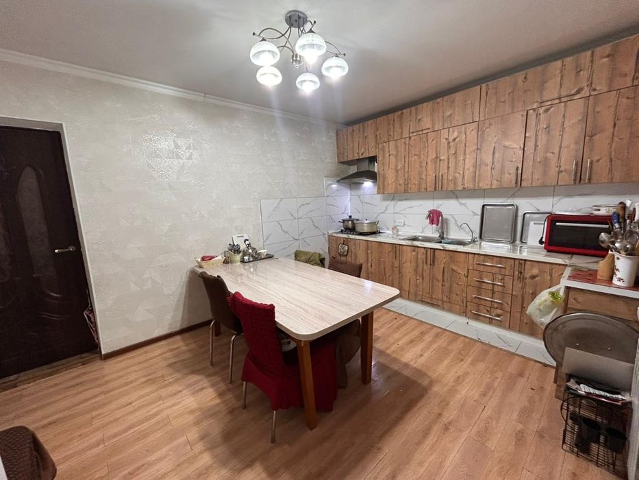 Продаю часть дома