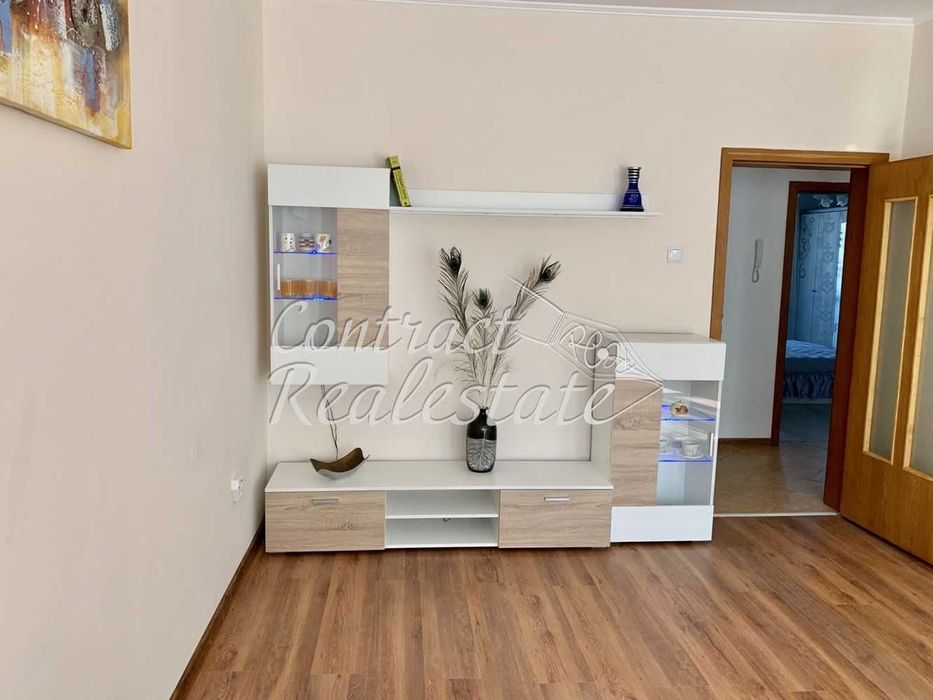 Тристаен Обзаведен Окръжна Болница !