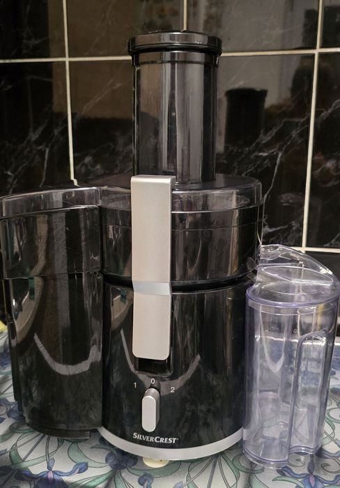 Storcător de fructe