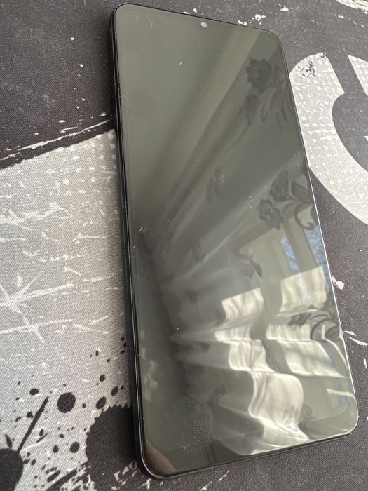 Samsung A12 отличный