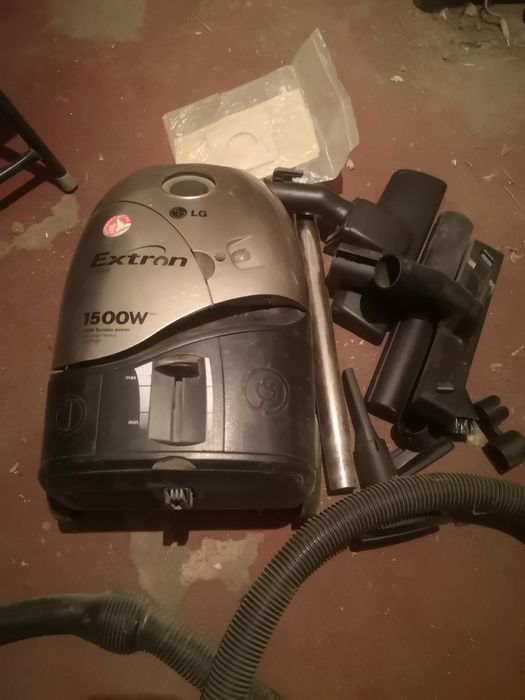 Пылесос LG с мешком