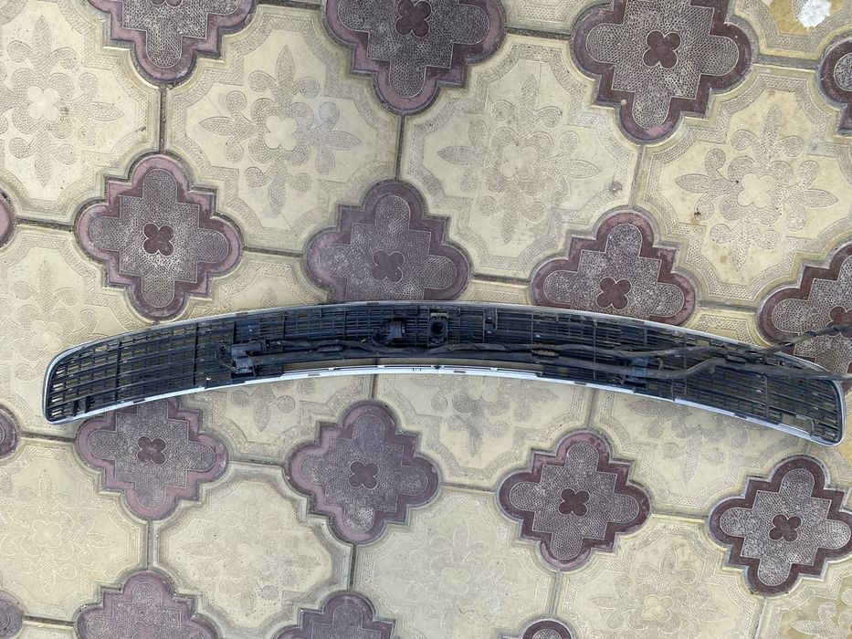 Решетка на Мерседес