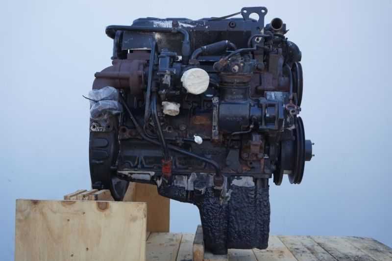 Motor complet camion MAN D0824LFL09 - Piese de schimb motor MAN