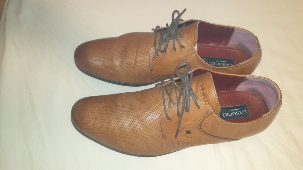 Pantofi piele, marime 44- barbati