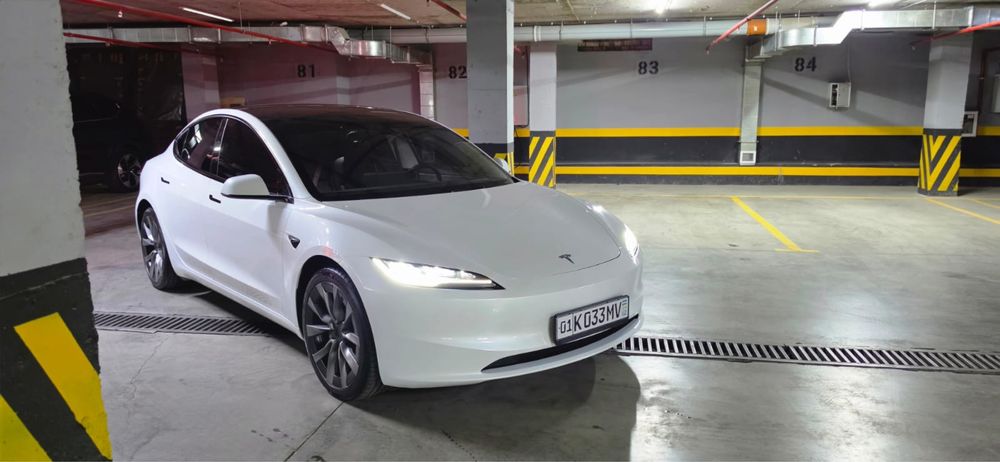 Tesla Model 3 long range