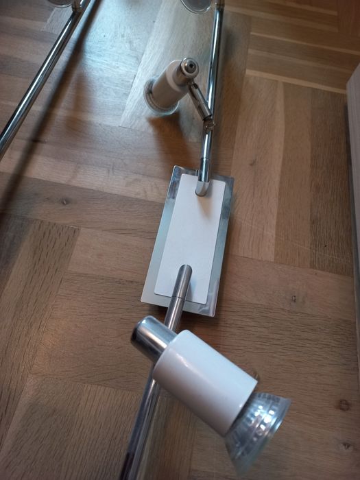 Осветителни тела за коридор или хол