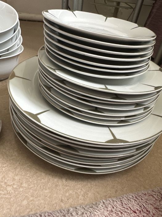 Набор  посуда.Озым колдангамын