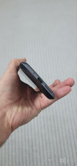 Motorola razr 5g 2020 god