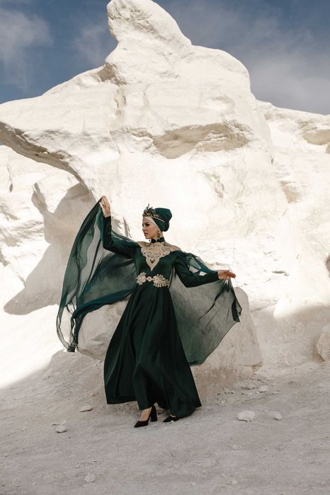 Свадебное платье на никах