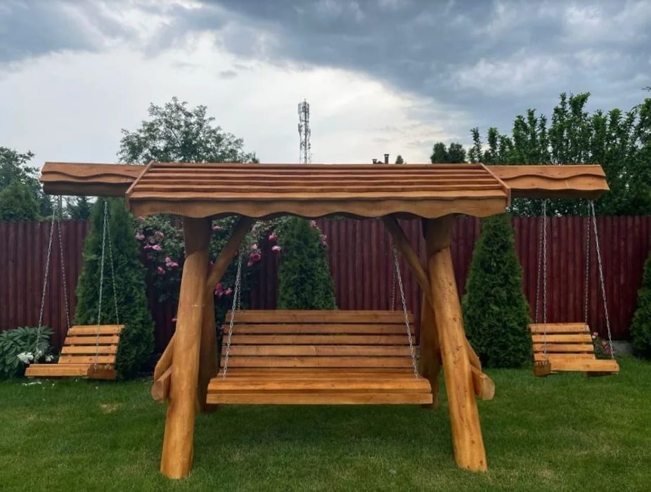 Mobilier lemn masiv