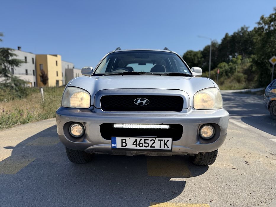 Hyundai Santa Fe 2. 0 CRTD Десен Волан 4х4  Обслужен  Работещ Климатик Редовен 1800 Евро