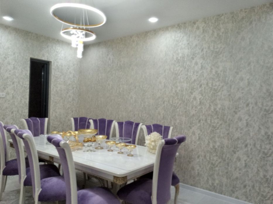 Продаю стол стул гостинная мебель